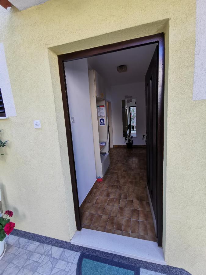 Apartments Ljiljana Klek Exterior photo